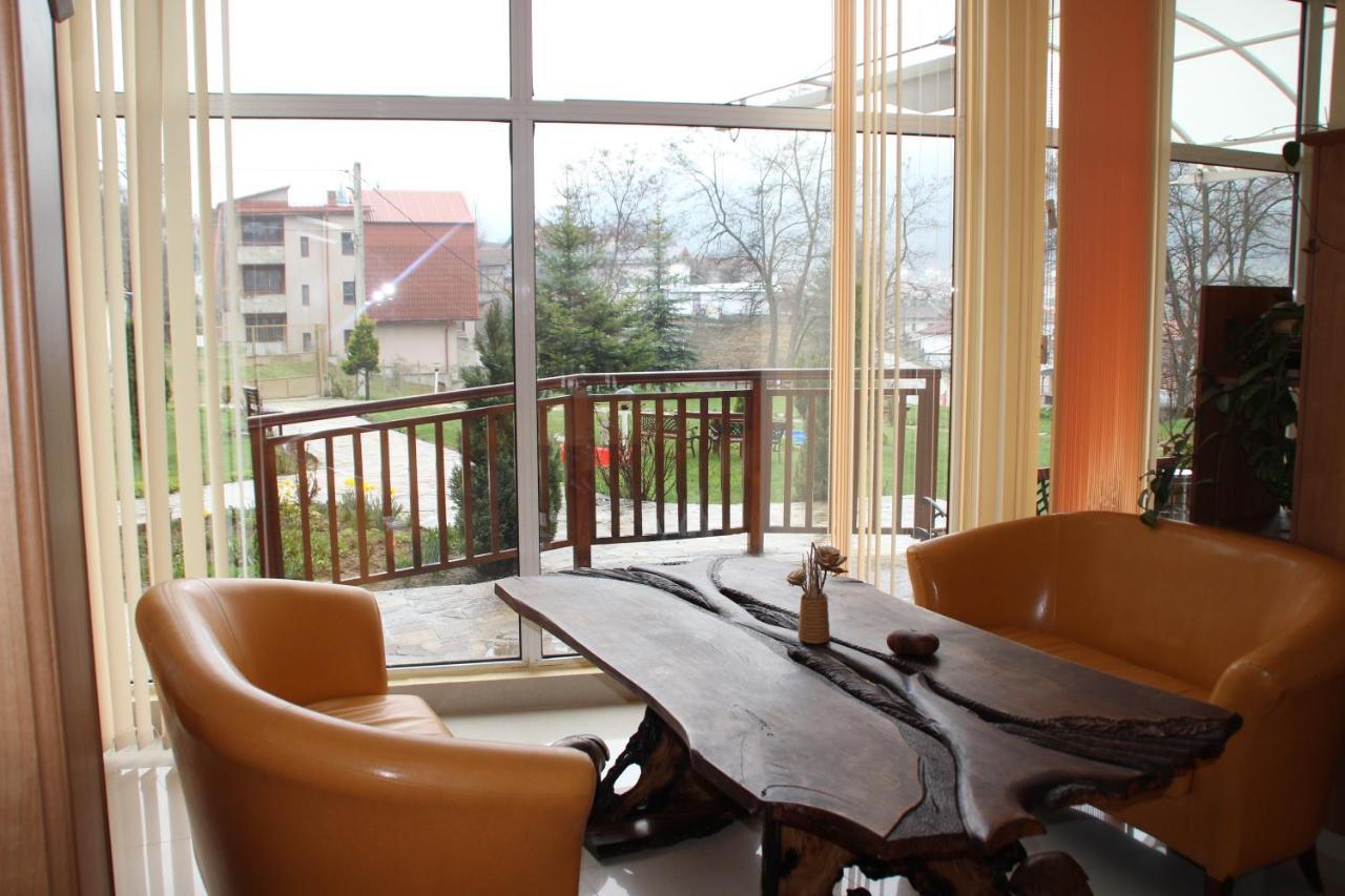 Cosy Apartment With Terrace Eagle Rock بيلي اسكار المظهر الخارجي الصورة